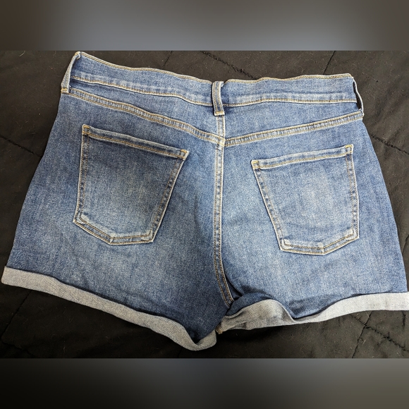 Old Navy Jean shorts - Picture 3 of 3